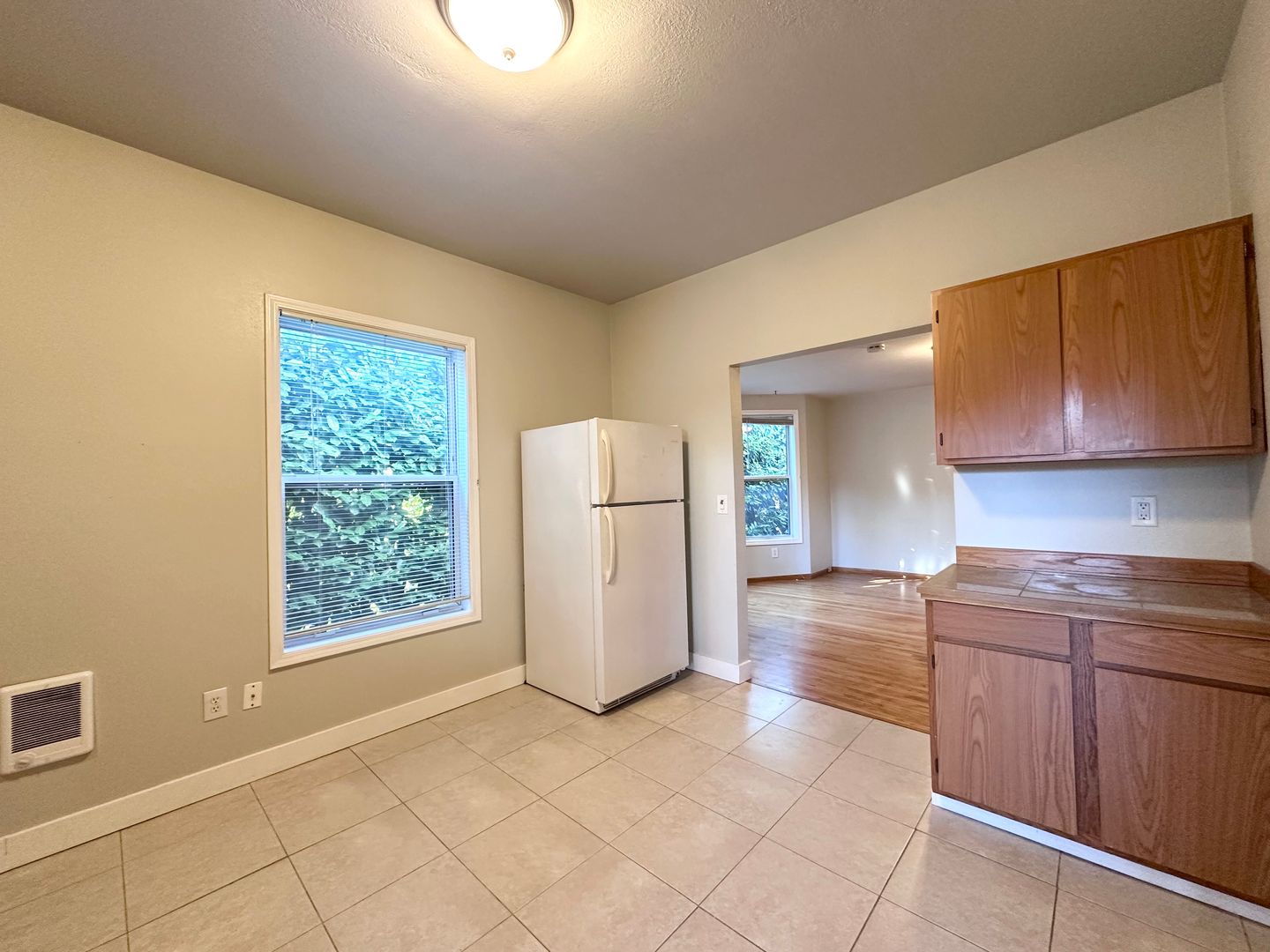 2038 SE Madison Street - Unit 2 - Portland - Oregon - 2 bed, 1 bath rental property