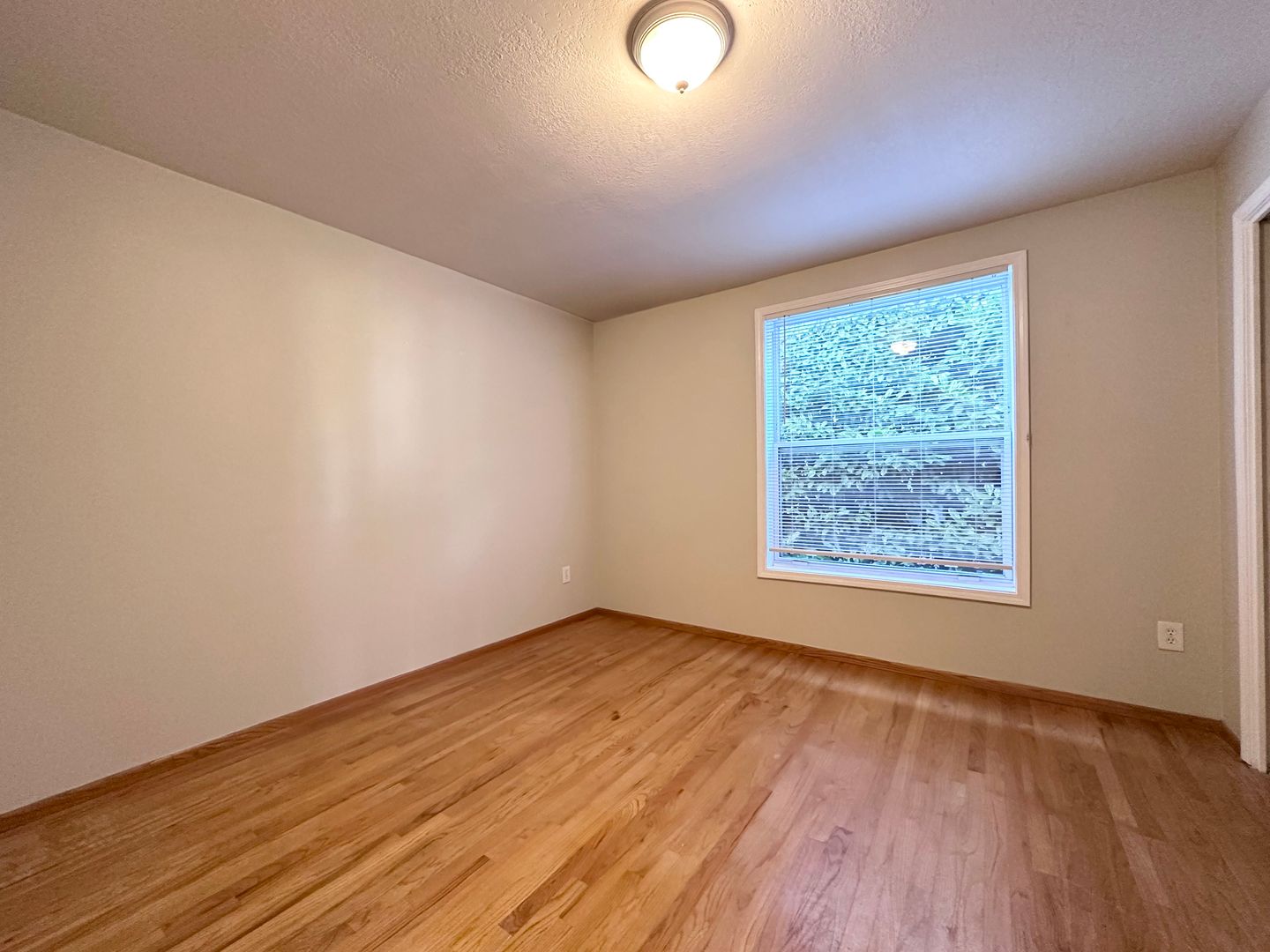 2038 SE Madison Street - Unit 2 - Portland - Oregon - 2 bed, 1 bath rental property