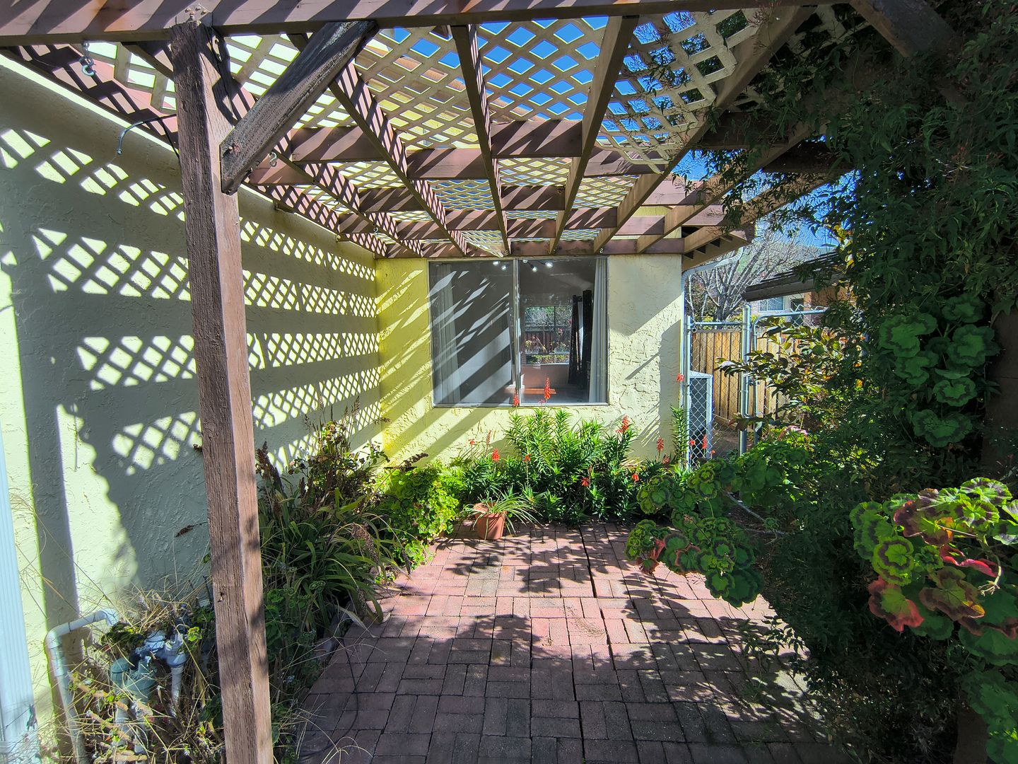 2077 Mesa Verde Dr - Milpitas - California - 4 bed, 3 bath rental property