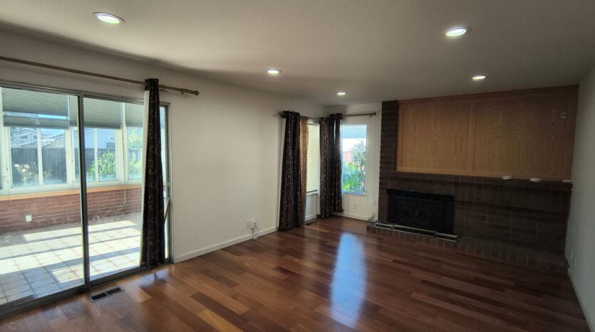 2077 Mesa Verde Dr - Milpitas - California - 4 bed, 3 bath rental property