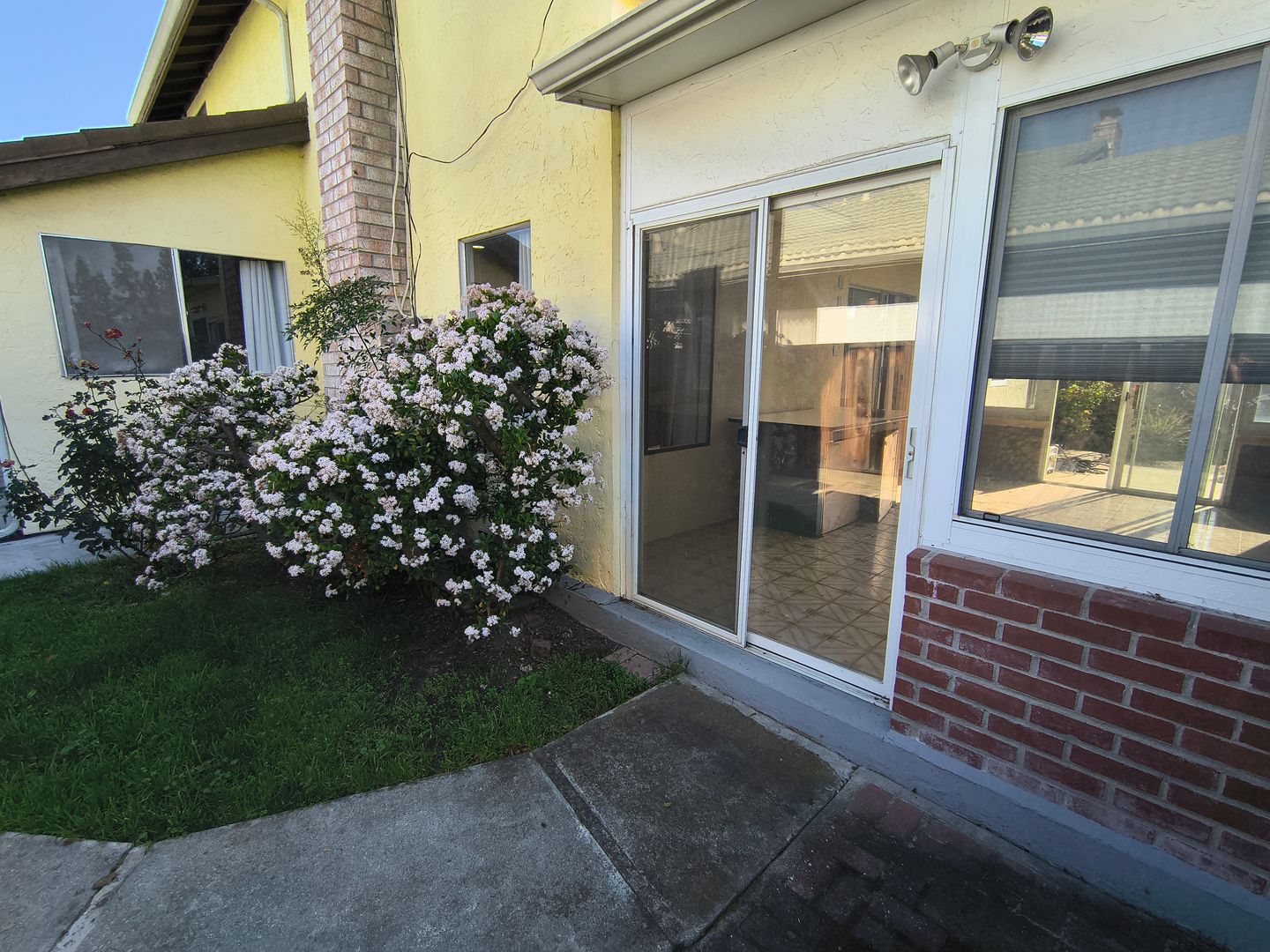 2077 Mesa Verde Dr - Milpitas - California - 4 bed, 3 bath rental property