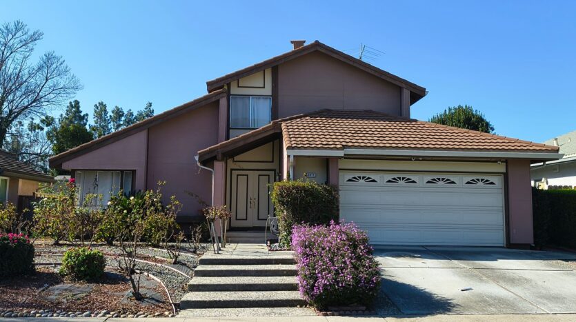 2077 Mesa Verde Dr - Milpitas - California - 4 bed, 3 bath rental property