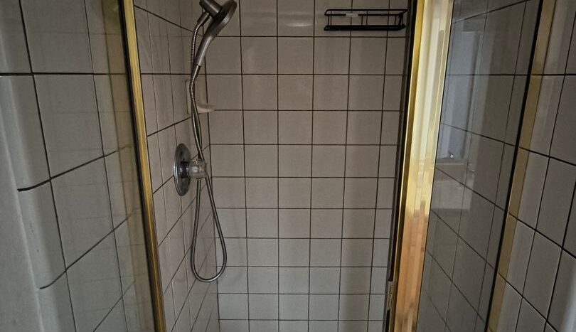 2077 Mesa Verde Dr - Milpitas - California - 4 bed, 3 bath rental property