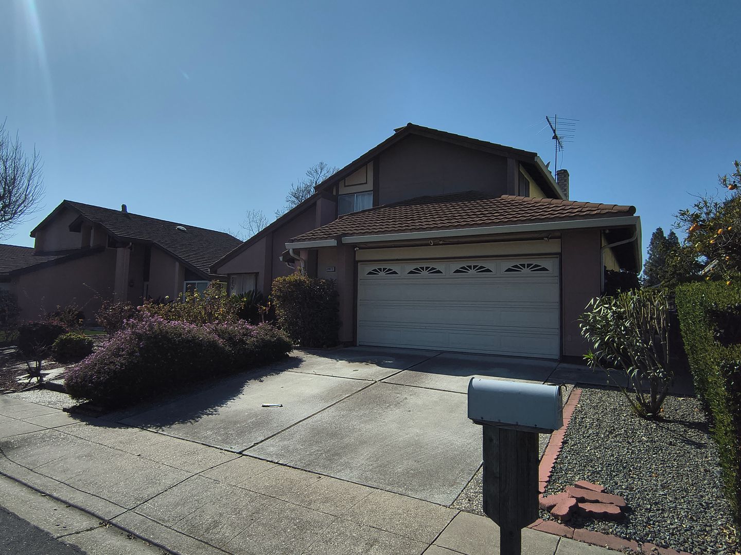 2077 Mesa Verde Dr - Milpitas - California - 4 bed, 3 bath rental property