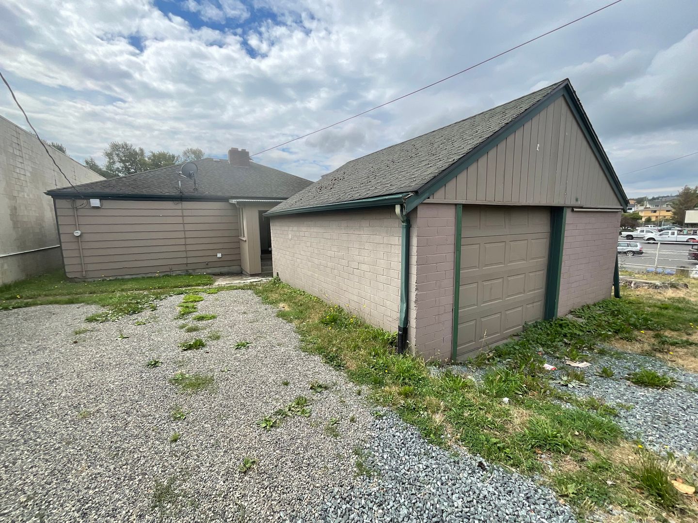 2084 Main St - Ferndale - Washington - 2 bed, 1 bath rental property