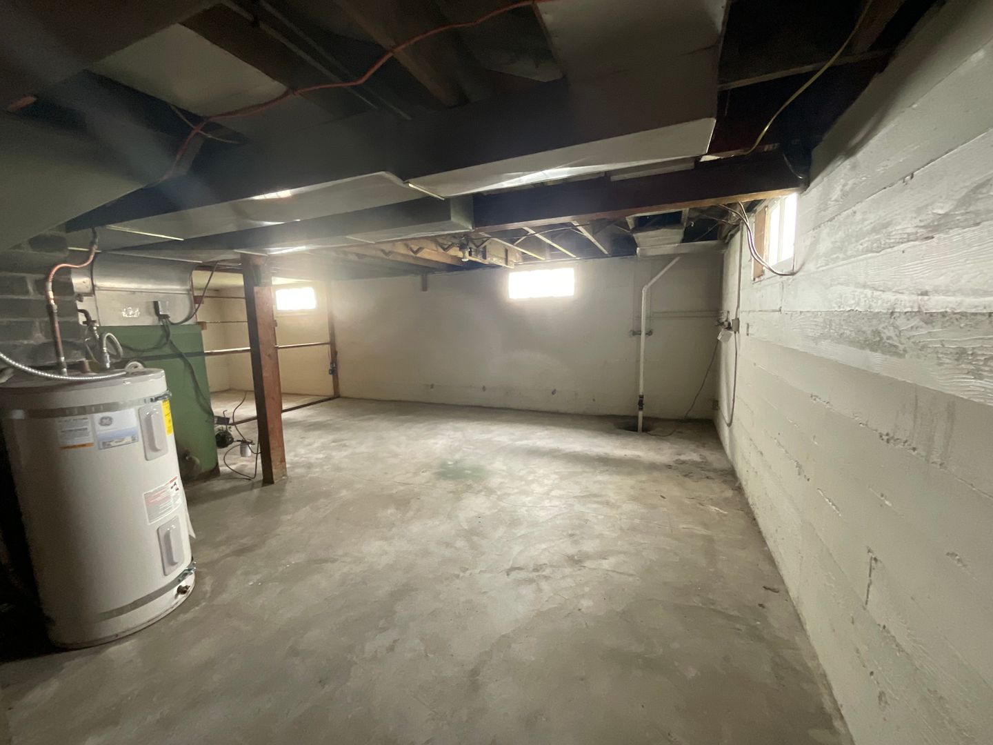 2084 Main St - Ferndale - Washington - 2 bed, 1 bath rental property