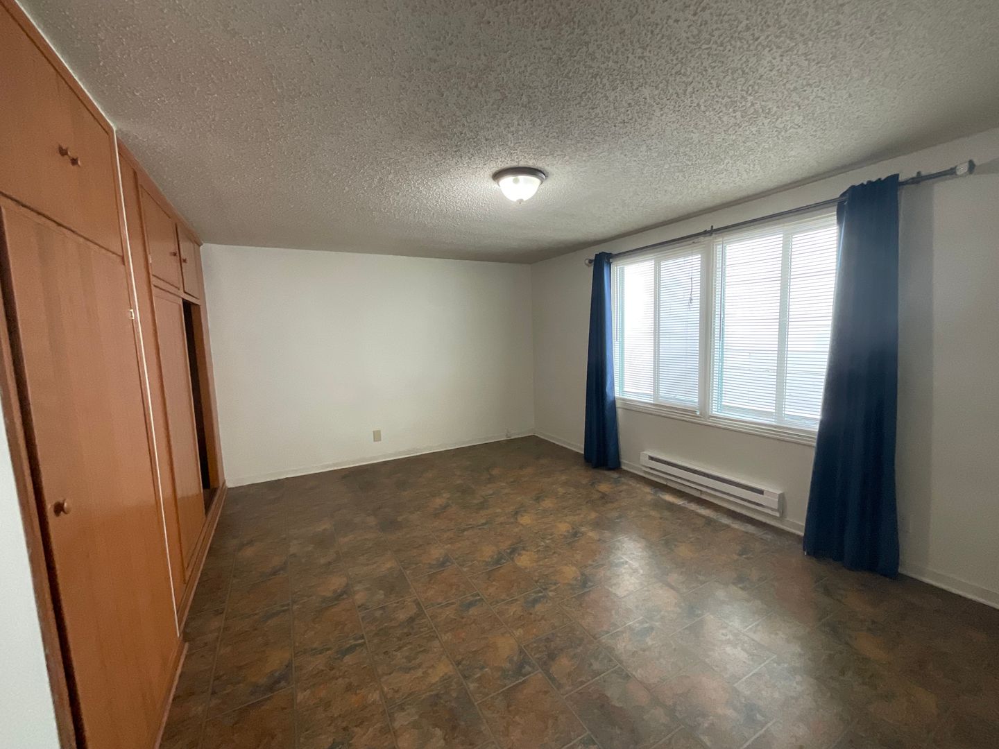 2084 Main St - Ferndale - Washington - 2 bed, 1 bath rental property