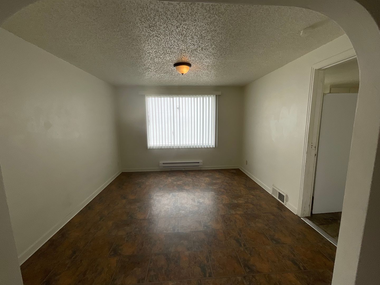 2084 Main St - Ferndale - Washington - 2 bed, 1 bath rental property