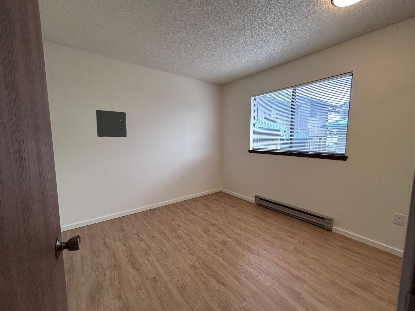 2111 Knox Ave. - 5 - Bellingham - Washington - 3 bed, 1.5 bath rental property