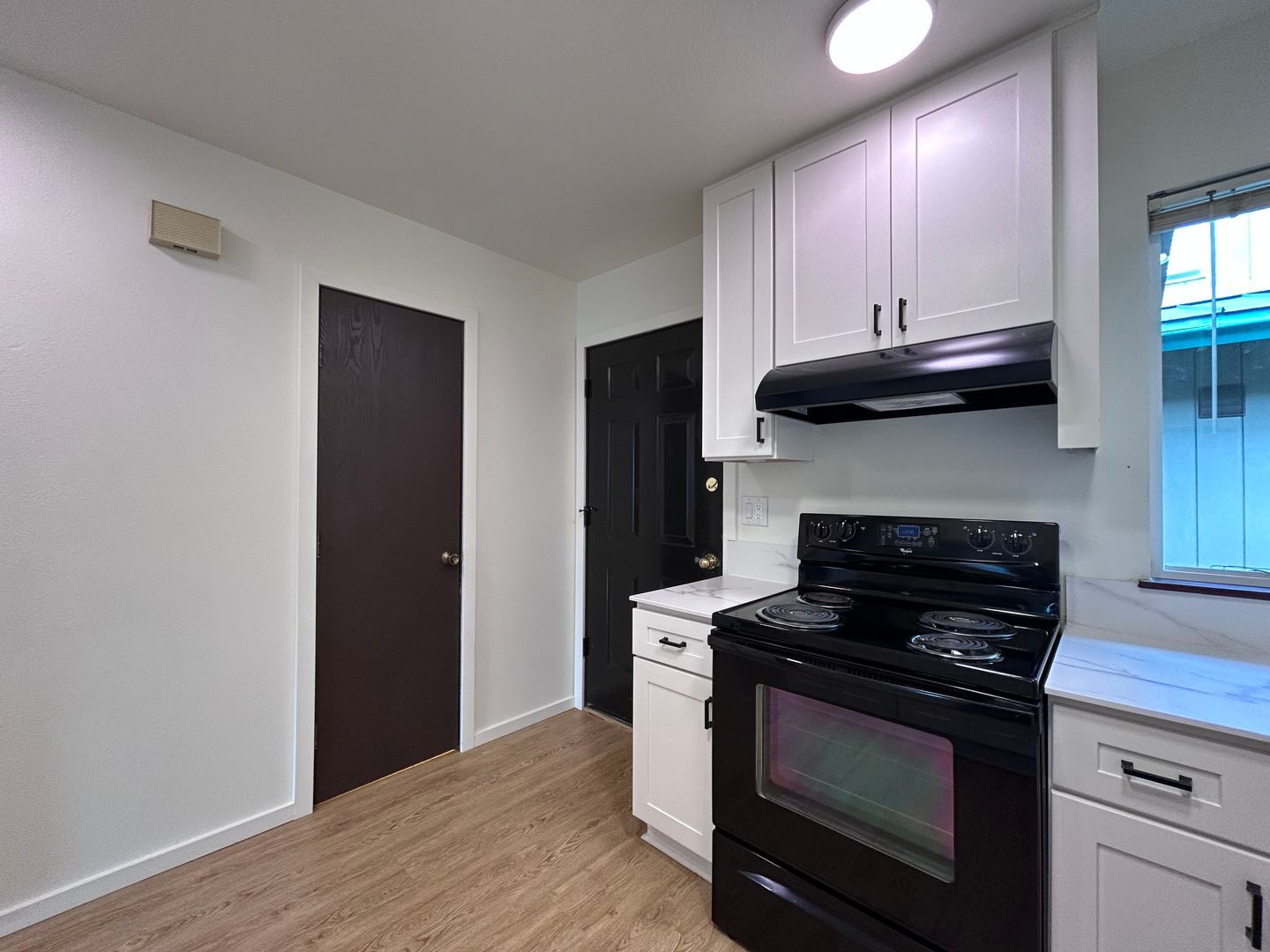 2111 Knox Ave. - 5 - Bellingham - Washington - 3 bed, 1.5 bath rental property