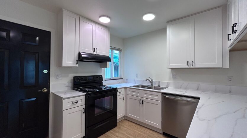 2111 Knox Ave. - 5 - Bellingham - Washington - 3 bed, 1.5 bath rental property