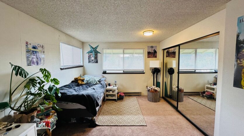 2111 Knox Ave. - 5 - Bellingham - Washington - 3 bed, 1.5 bath rental property