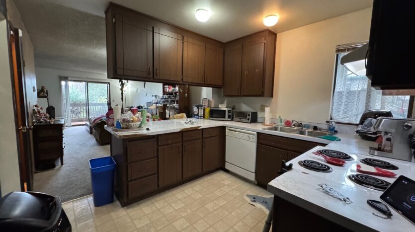 2111 Knox Ave. - 7 - Bellingham - Washington - 2 bed, 1.5 bath rental property