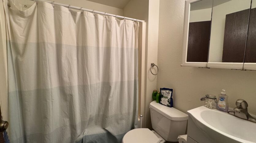 2111 Knox Ave. - 9 - Bellingham - Washington - 2 bed, 1.5 bath rental property