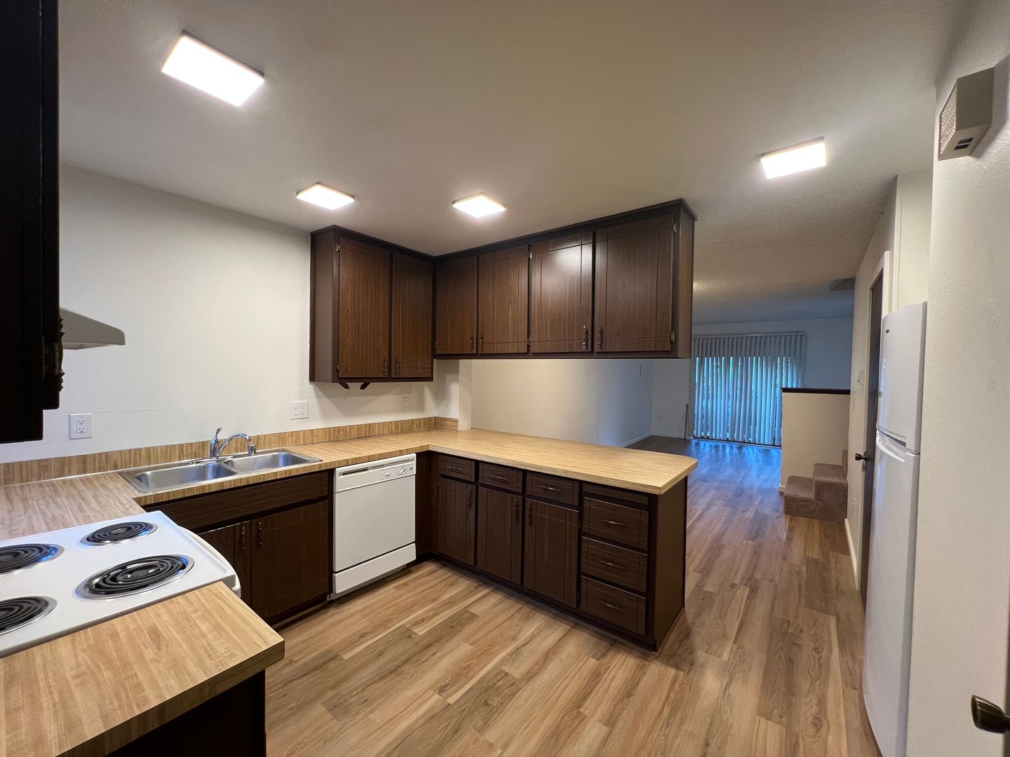 2111 Knox Ave. - 9 - Bellingham - Washington - 2 bed, 1.5 bath rental property