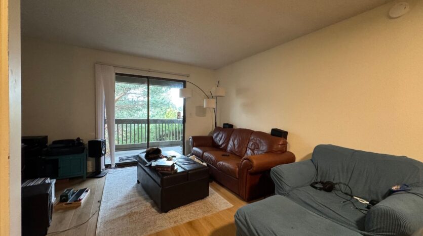 2111 Knox Ave. - 9 - Bellingham - Washington - 2 bed, 1.5 bath rental property