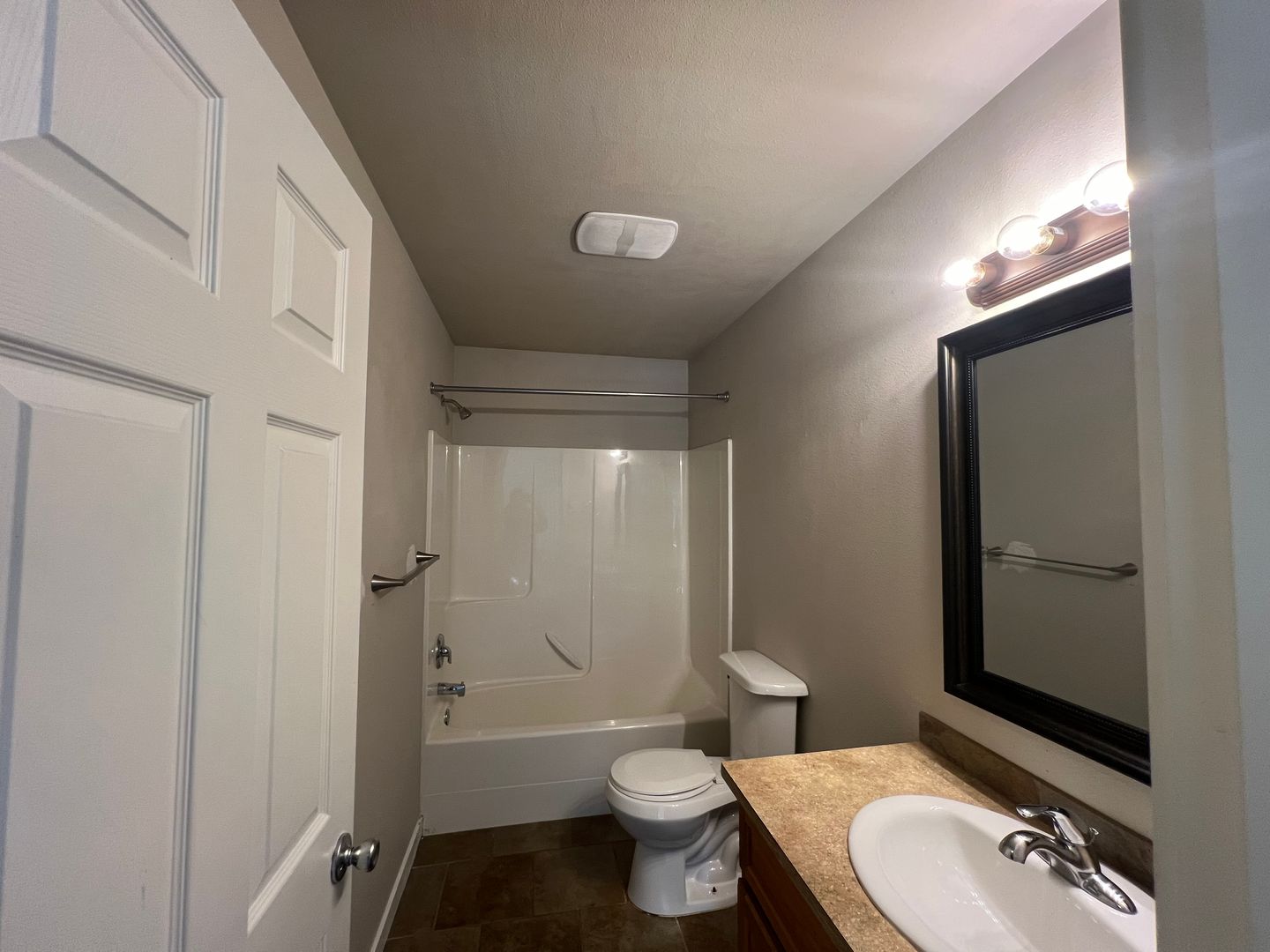 2142 Woburn - Bellingham - Washington - 5 bed, 2 bath rental property