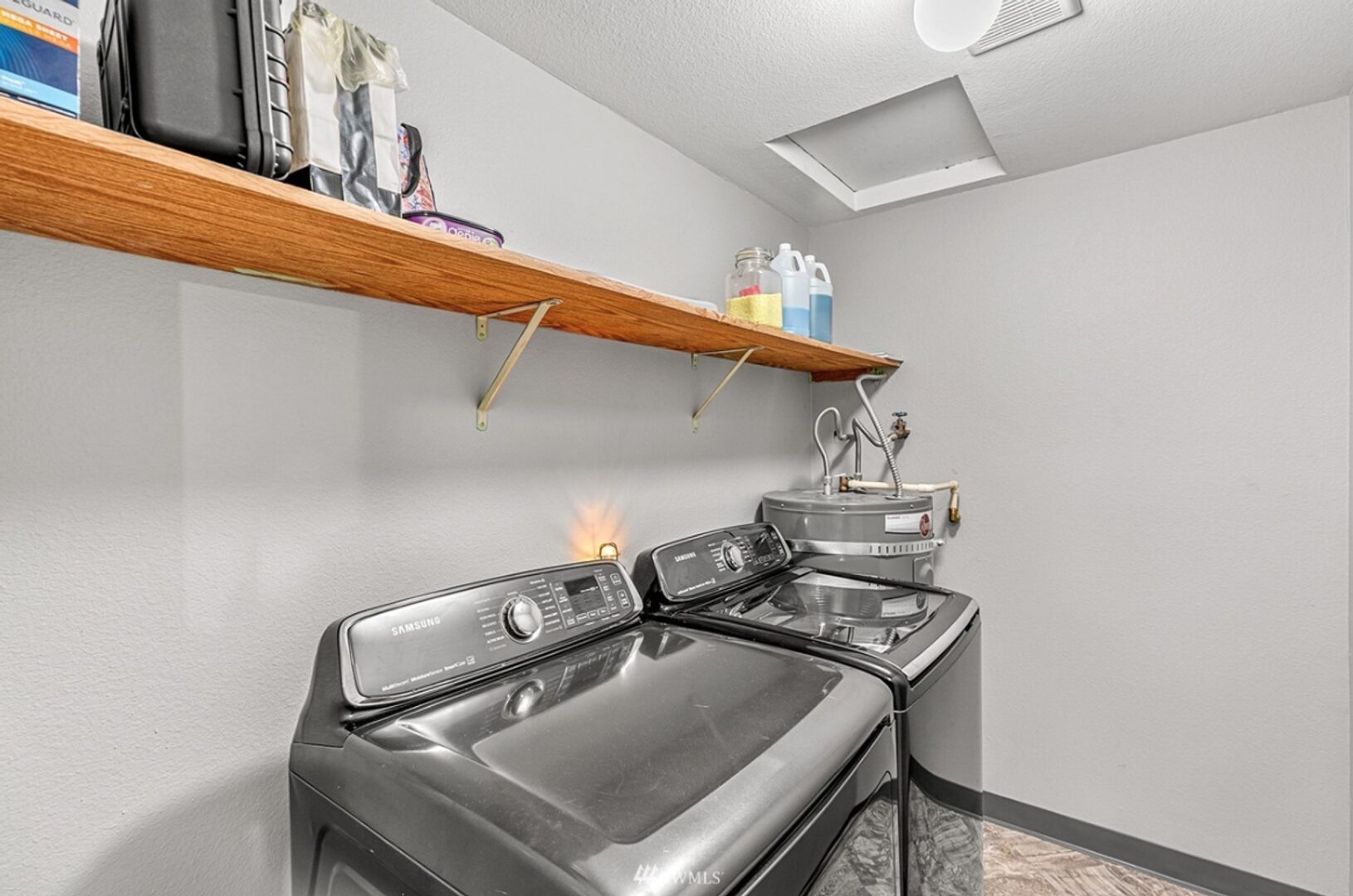 215 100th St. SW #D305 - Everett - Washington - 2 bed, 2 bath rental property