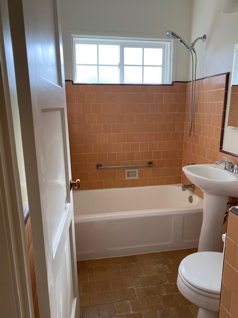 2184 Vale St - Reno - Nevada - 2 bed, 1 bath rental property