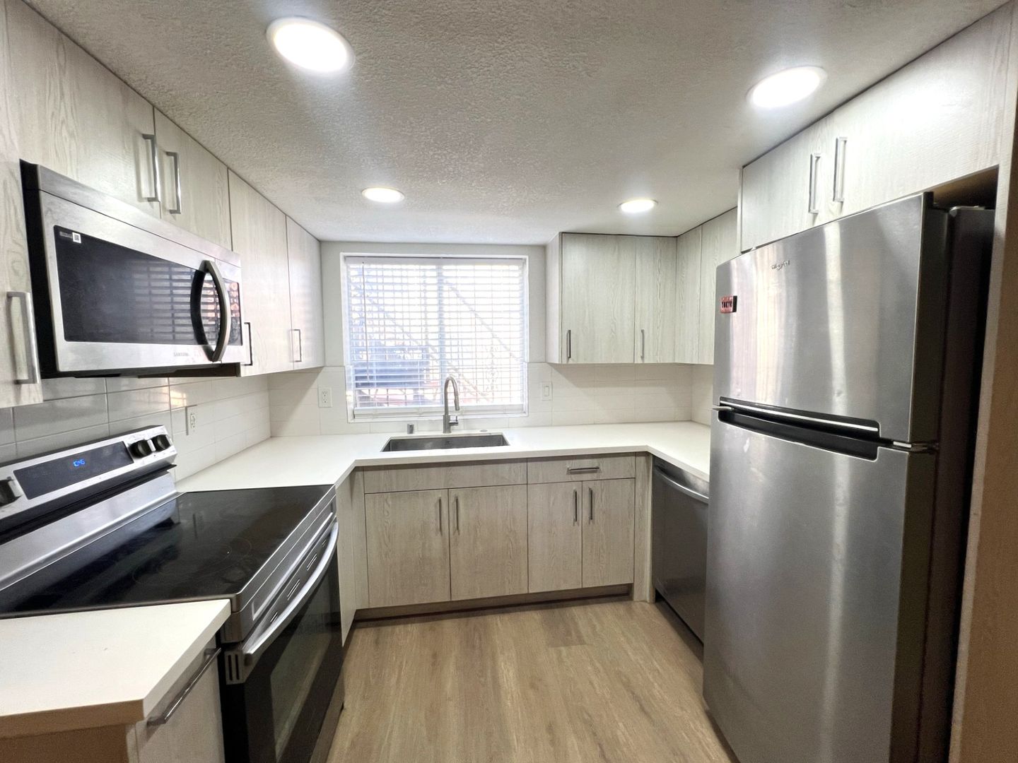 2201 Sun Ave Unit B - North Las Vegas - Nevada - 2 bed, 2 bath rental property