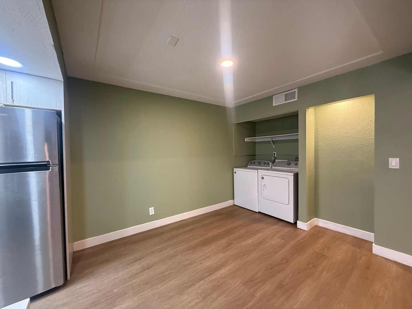 2201 Sun Ave Unit B - North Las Vegas - Nevada - 2 bed, 2 bath rental property