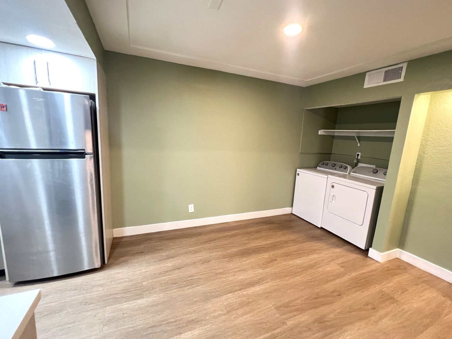 2201 Sun Ave Unit B - North Las Vegas - Nevada - 2 bed, 2 bath rental property