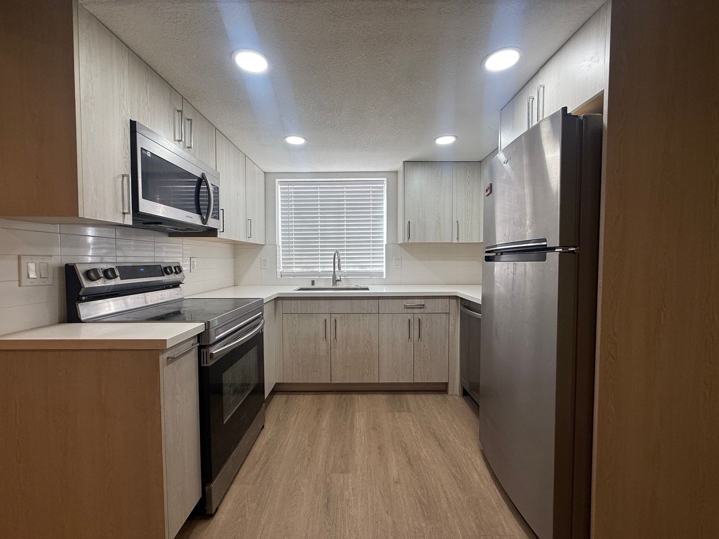 2201 Sun Ave Unit B - North Las Vegas - Nevada - 2 bed, 2 bath rental property