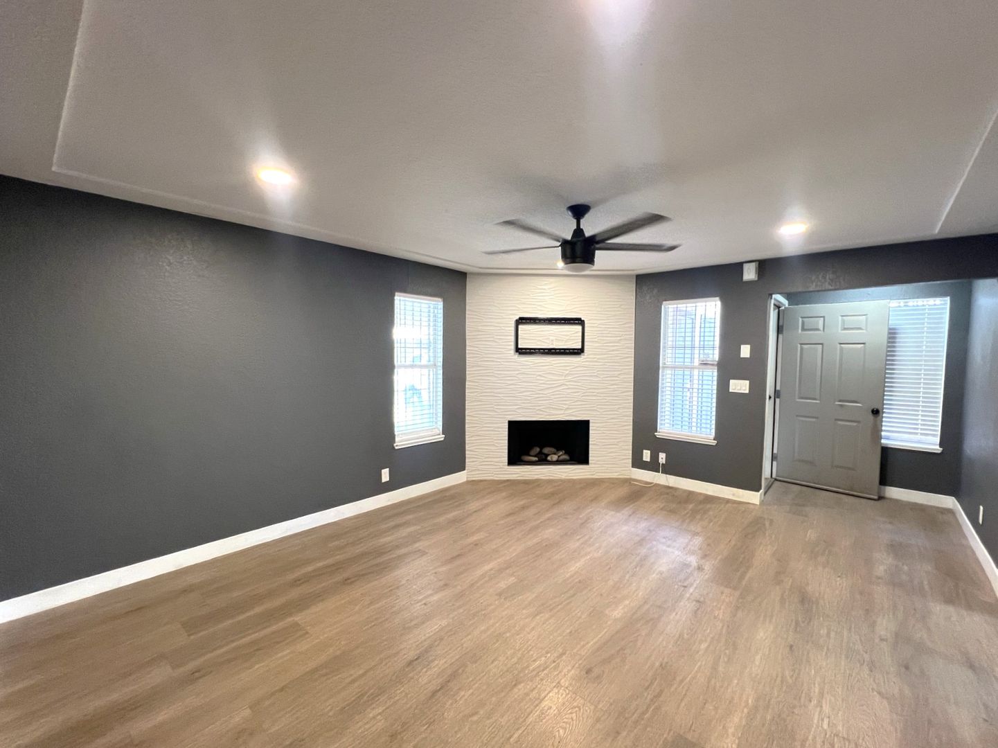 2201 Sun Ave Unit B - North Las Vegas - Nevada - 2 bed, 2 bath rental property