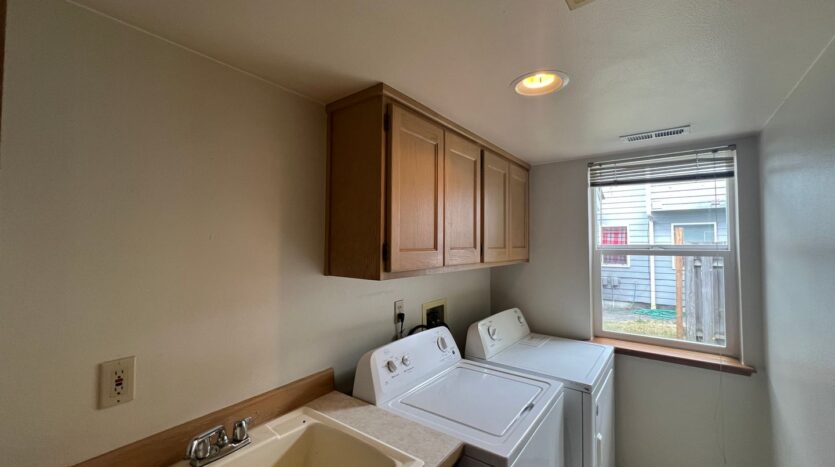 2215 Xenia Lane - Bellingham - Washington - 3 bed, 2.5 bath rental property