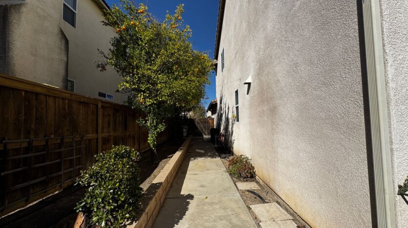 23382 Saratoga Springs Pl - Murrieta - California - 4 bed, 3 bath rental property