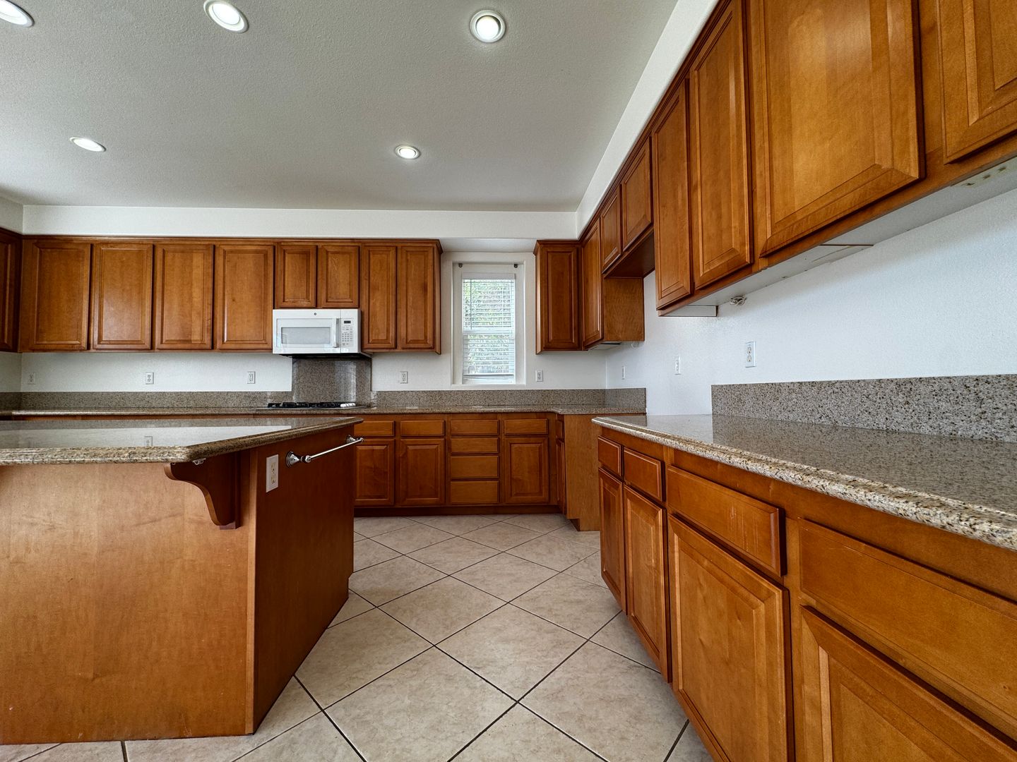 23382 Saratoga Springs Pl - Murrieta - California - 4 bed, 3 bath rental property