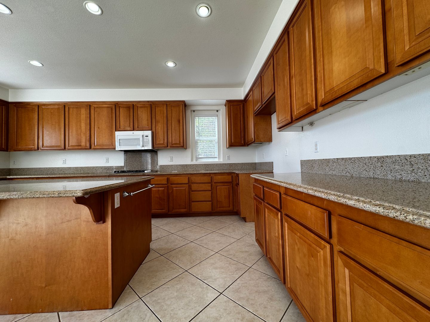 23382 Saratoga Springs Pl - Murrieta - California - 4 bed, 3 bath rental property