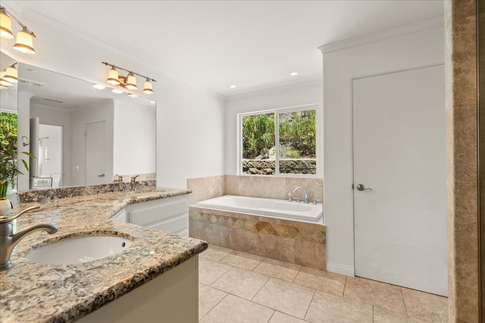 2342 Carioca Place - Vista - California - 6 bed, 4.5 bath rental property