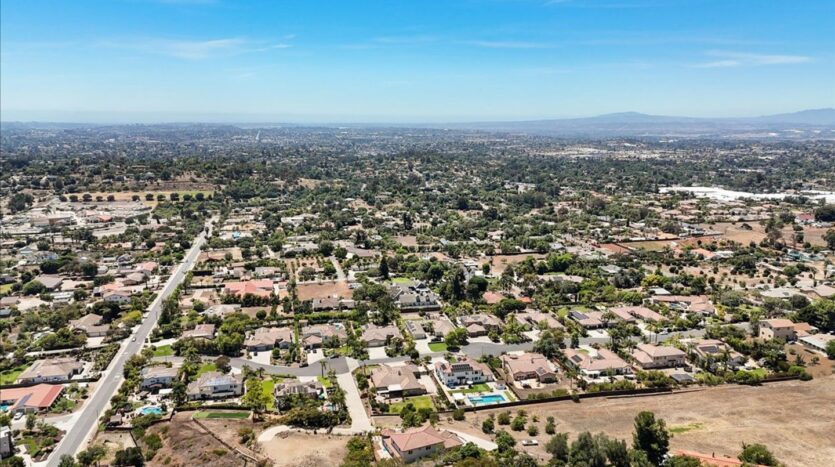 2342 Carioca Place - Vista - California - 6 bed, 4.5 bath rental property