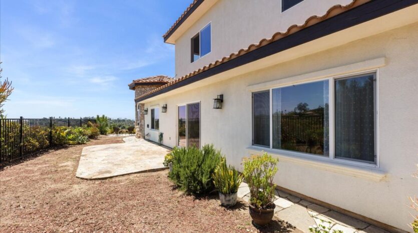 2342 Carioca Place - Vista - California - 6 bed, 4.5 bath rental property