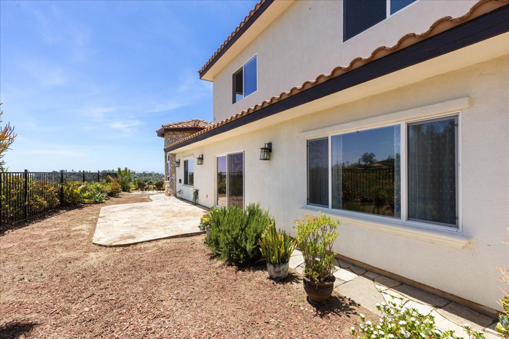 2342 Carioca Place - Vista - California - 6 bed, 4.5 bath rental property
