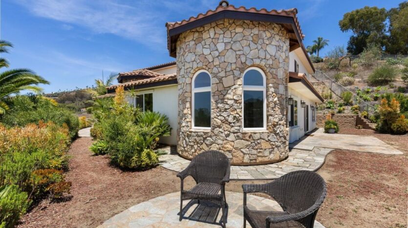 2342 Carioca Place - Vista - California - 6 bed, 4.5 bath rental property