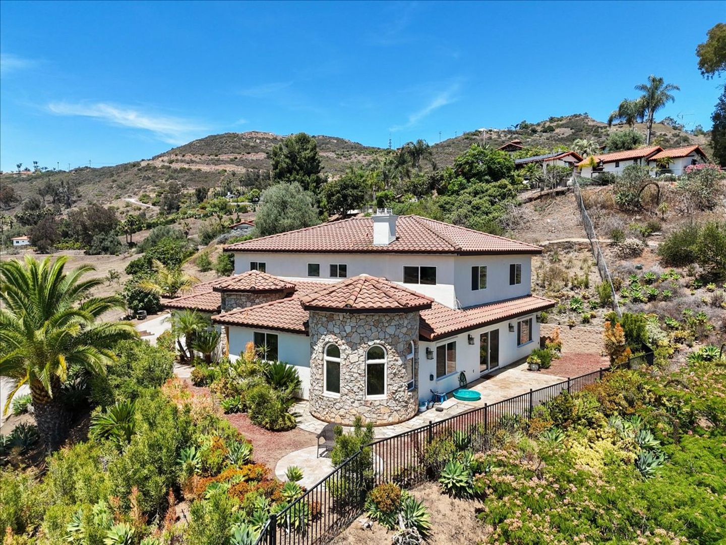 2342 Carioca Place - Vista - California - 6 bed, 4.5 bath rental property
