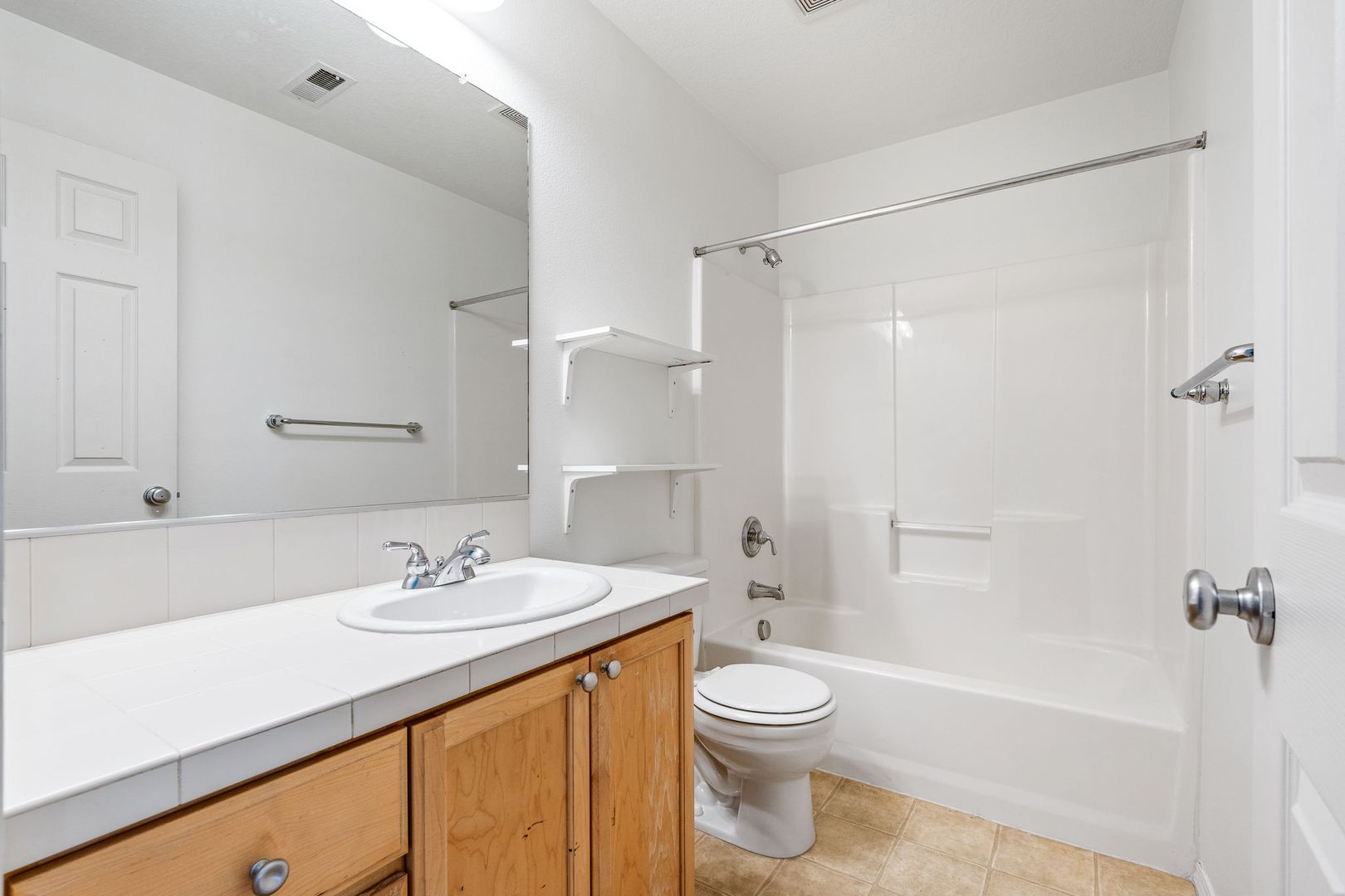 2378 NW 168th Place - Beaverton - Oregon - 3 bed, 2.5 bath rental property