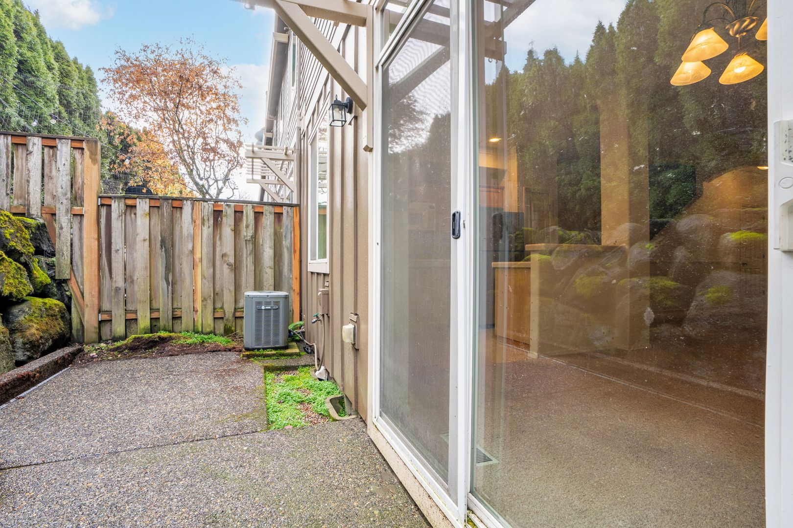 2378 NW 168th Place - Beaverton - Oregon - 3 bed, 2.5 bath rental property