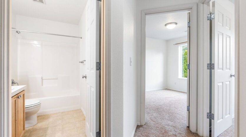 2378 NW 168th Place - Beaverton - Oregon - 3 bed, 2.5 bath rental property