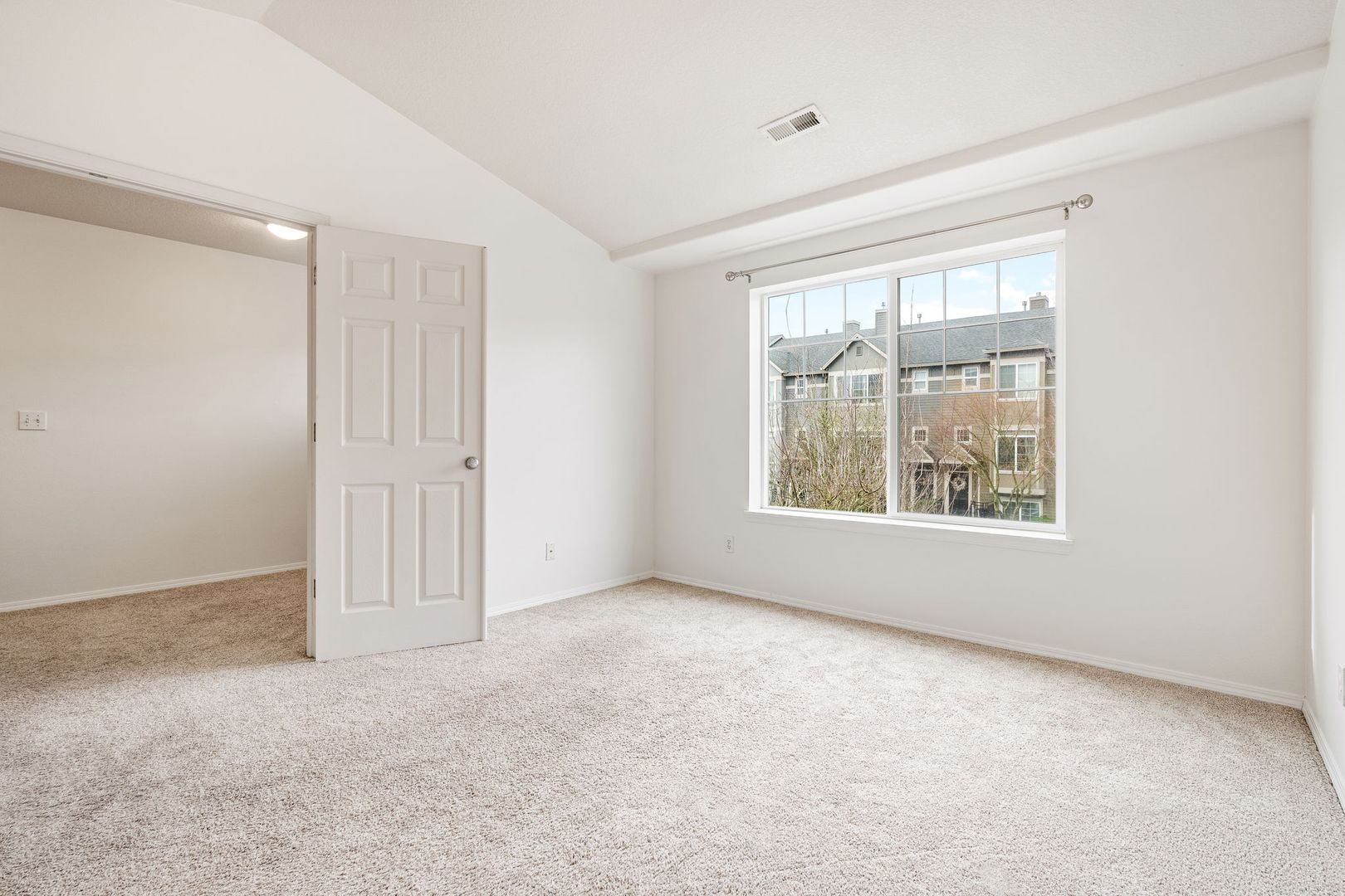 2378 NW 168th Place - Beaverton - Oregon - 3 bed, 2.5 bath rental property