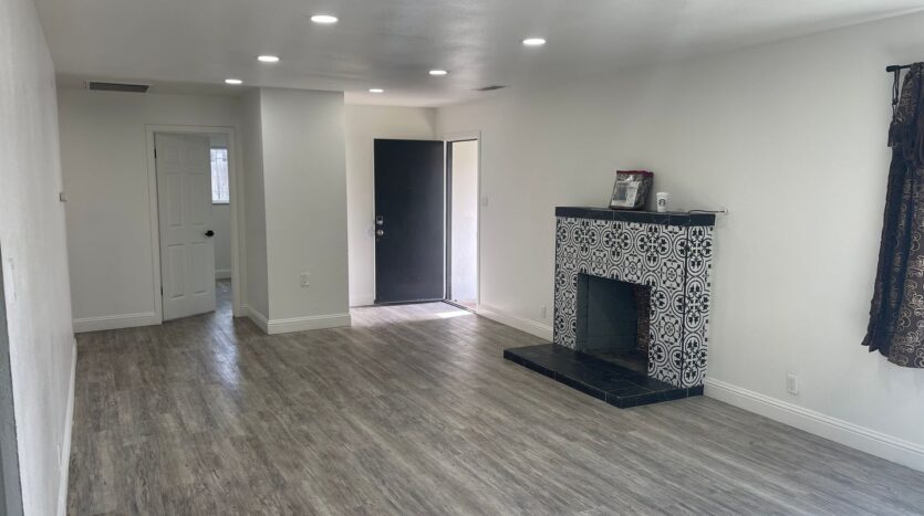 239 E 20th St - ST T 239 - Tracy - California - 3 bed, 1.5 bath rental property