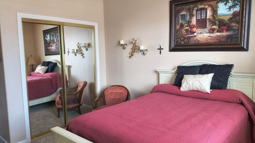 2455 E Marquise Ct  - Fresno - California - 3 bed, 2.5 bath rental property