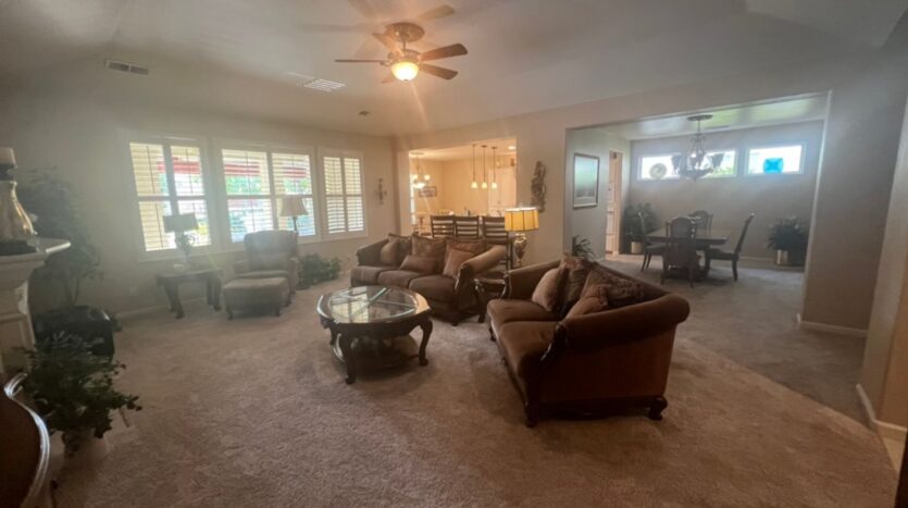 2455 E Marquise Ct  - Fresno - California - 3 bed, 2.5 bath rental property