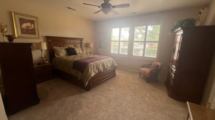 2455 E Marquise Ct  - Fresno - California - 3 bed, 2.5 bath rental property