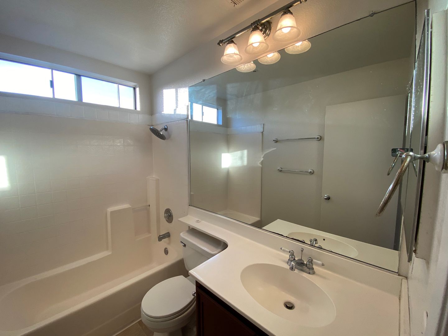 2485 Kings View Circle - Spring Valley - California - 2 bed, 2.5 bath rental property