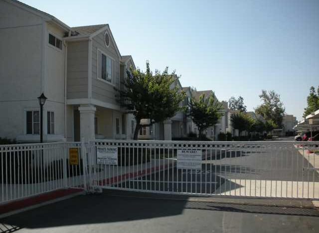 2485 Kings View Circle - Spring Valley - California - 2 bed, 2.5 bath rental property