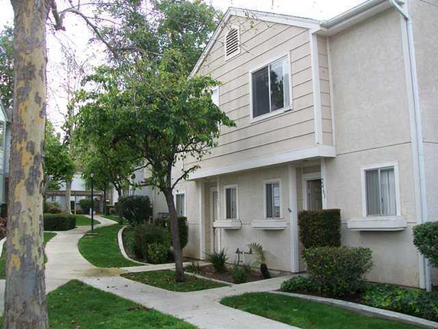 2485 Kings View Circle - Spring Valley - California - 2 bed, 2.5 bath rental property