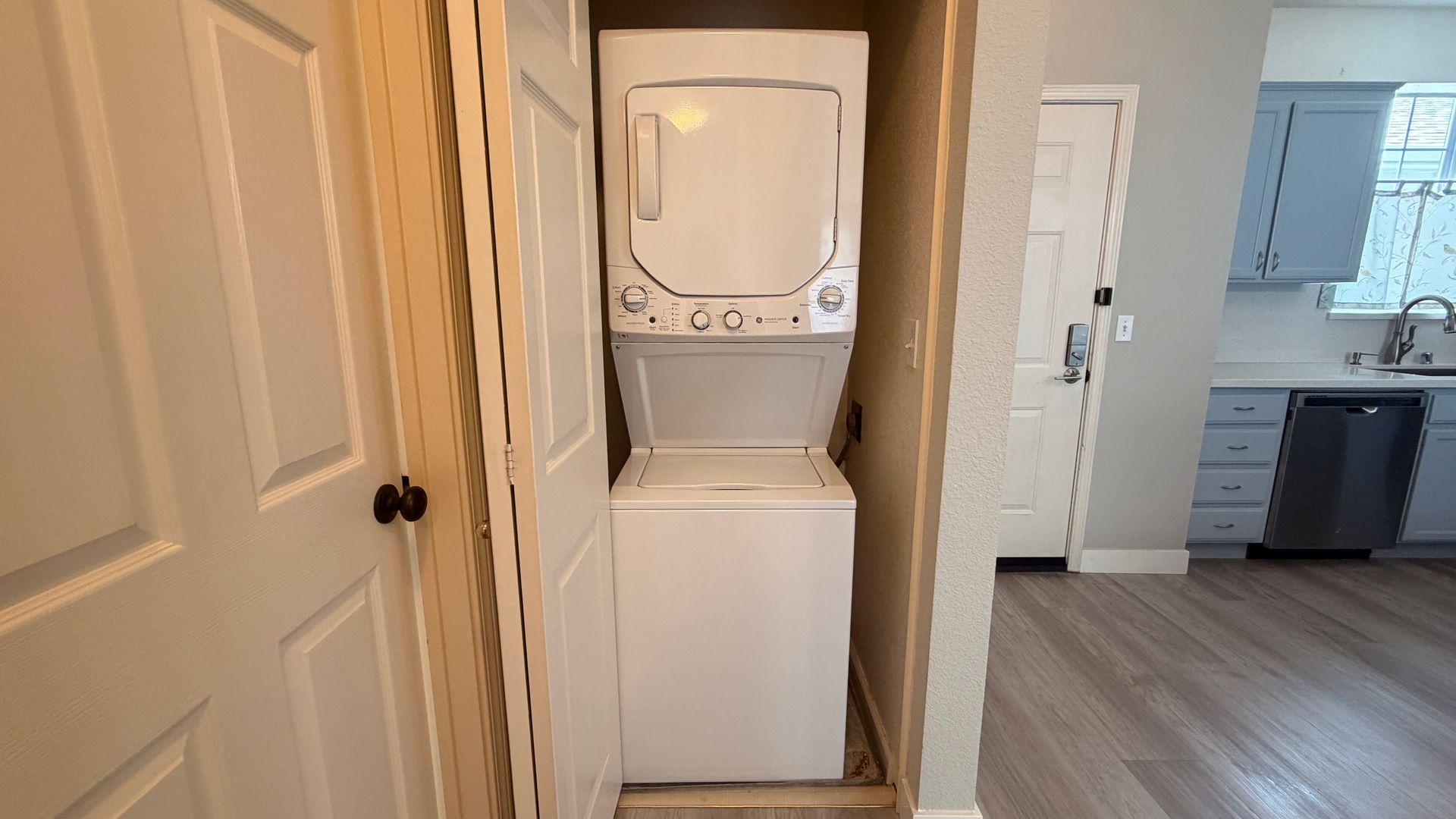 250 Santa Fe Ter Apt 316 - Sunnyvale - California - 3 bed, 2 bath rental property